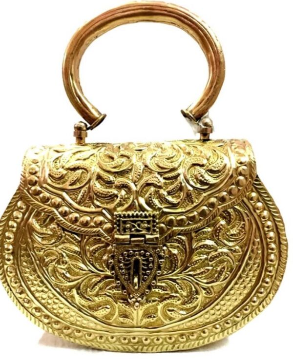 golden handbag for style and fashion