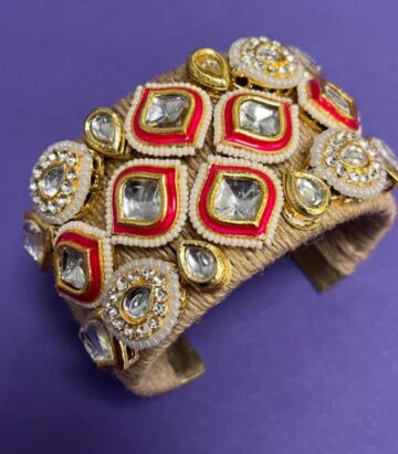 Traditional cuff ring